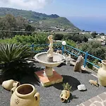 Panorama *